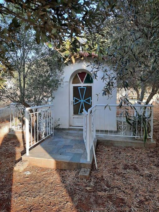 White Villa In Olive Trees And Seaview To Panagia Almiropotamos Ngoại thất bức ảnh